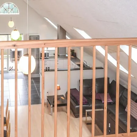Two-bedroom In Apartamento
