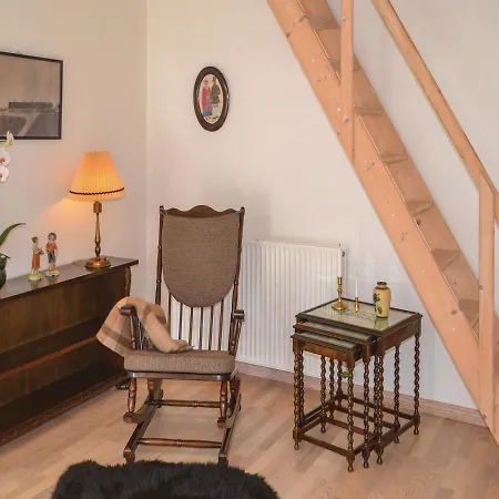 Two-bedroom In Apartamento *
