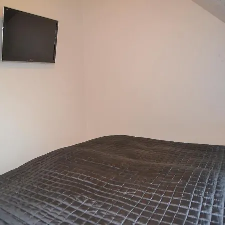 Two-bedroom In Apartamento