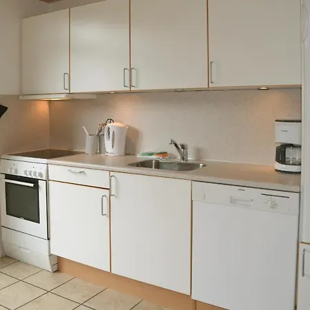 Two-bedroom In Apartamento